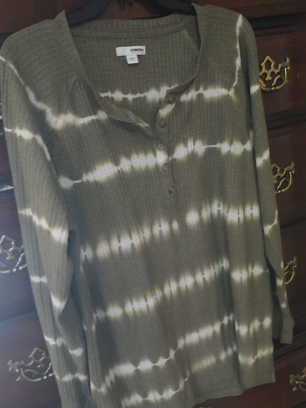 Sonoma Shirt/ Olive & White